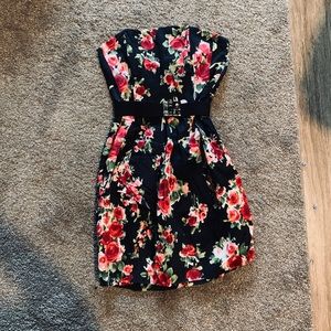 Wet Seal Strapless Floral Dress | size S